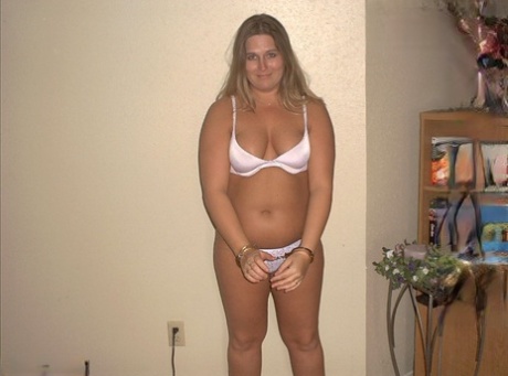 Chubby amateur Gangbang Momma wipes jizz from an eyeball after POV sex 24695476