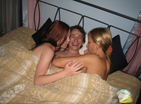 Bisexual teens and their fuck buddy spend that day in bed having a threesome 62265784