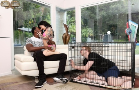 Brunette wife locks her cuckold in a dog cage before sex with a black bull 29560171