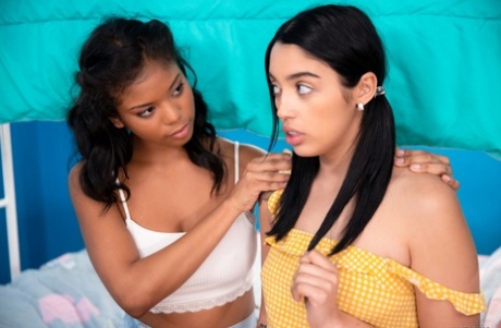 Vanessa Sky and Nia Nacci experiment with interracial lesbian sex 89018529
