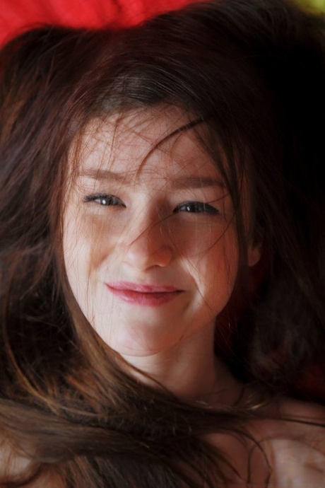 Skinny brunette teen Emily Bloom models totally naked in a confident fashion 55447609