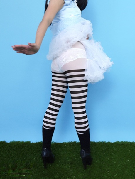 Tiny girl Bryoni-Kate covers herself in whip cream after removing a cute dress 92650240