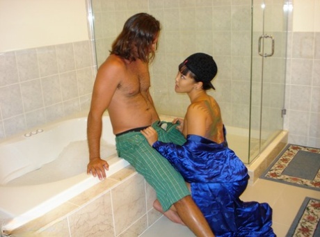 Faithful Asian donah Jandi opens her heart and her dirty mouth 92552504