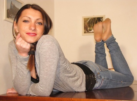 Clothed babe brunette Valentina showing her feet in pantyhose 25323515