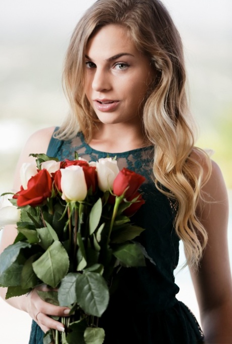 Teen bridesmaid Sydney Cole takes off her dress and pretties on driveway 10686808