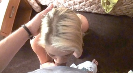 Naked blonde Miss Dallas delivers a pleasing POV blowjob on her knees 93028077
