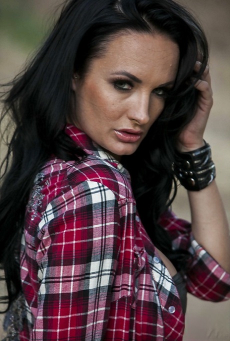 Stunning brunette babe with big tits Alektra Blue stripping outdoor 83869997